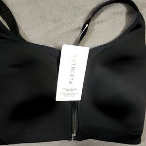 Athleta Black Sports Bra Smooth Stretchy Fabric
